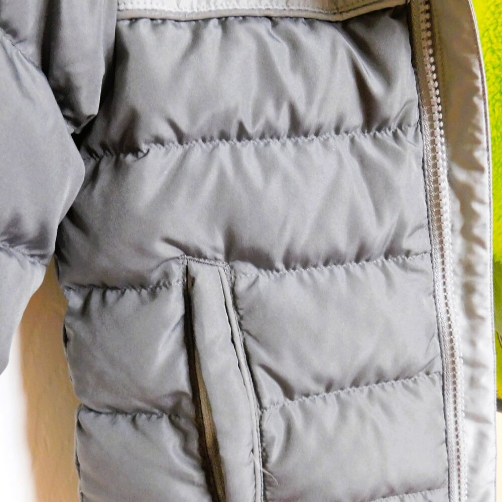 Eddie Bauer Down Filled Toddler Boys' Jacket - Picture 4 of 5